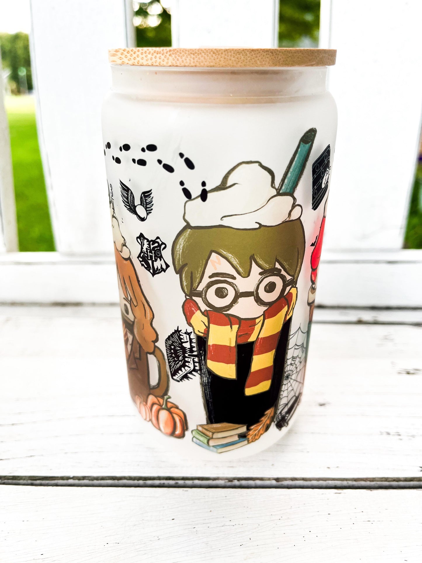 HP 16 oz autumn glass can