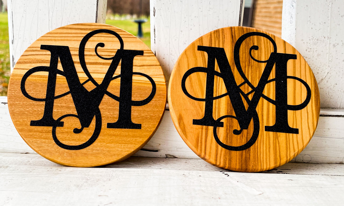 Personalized wine glasses with two coasters