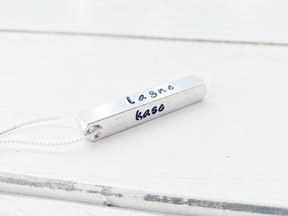 Personalized 3D pillar necklace